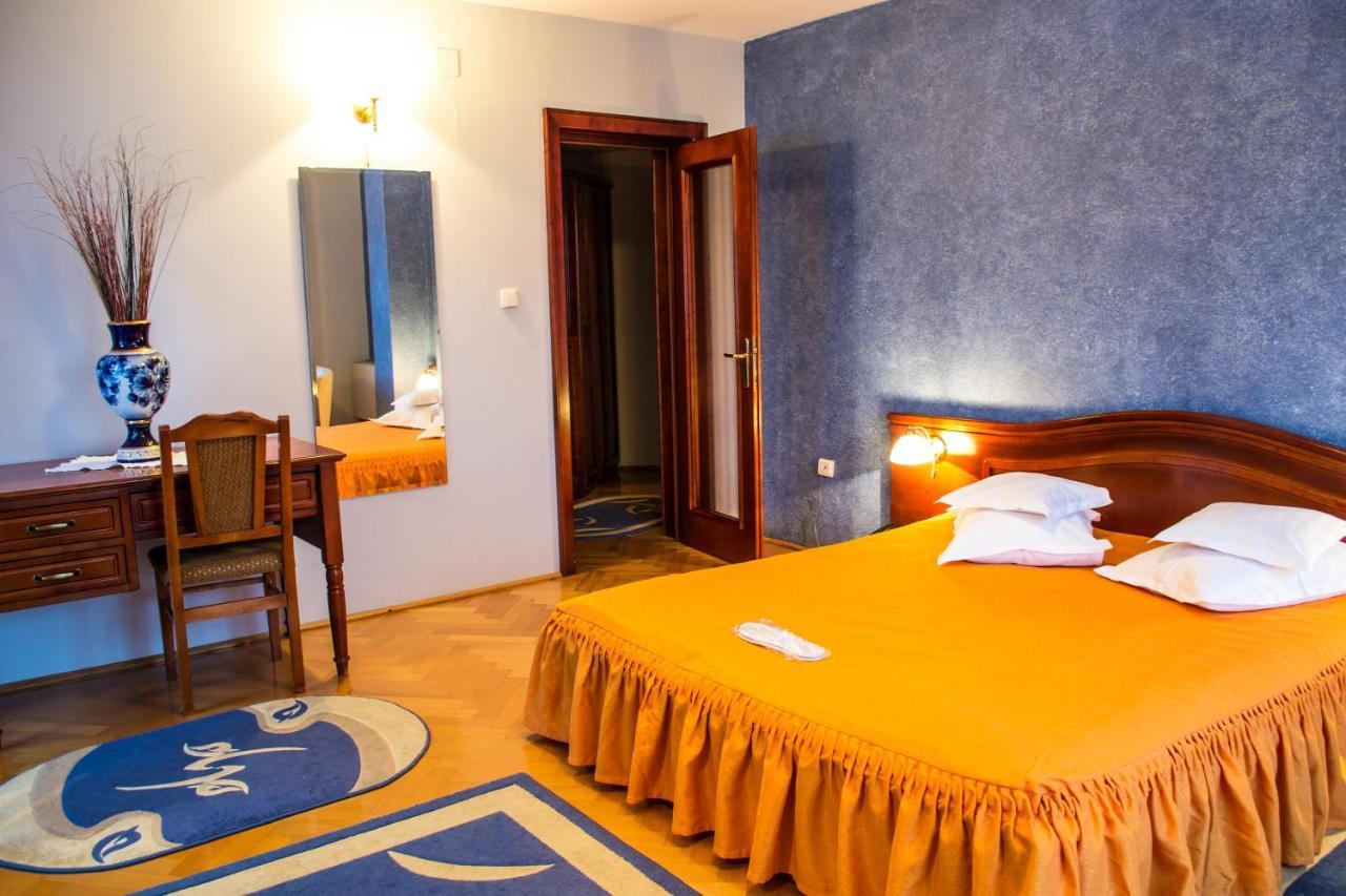 Pensiunea Serena Cluj-Napoca Exteriör bild