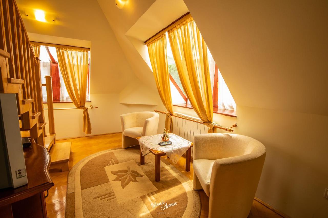 Pensiunea Serena Cluj-Napoca Exteriör bild