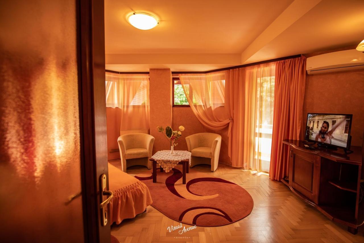 Pensiunea Serena Cluj-Napoca Exteriör bild