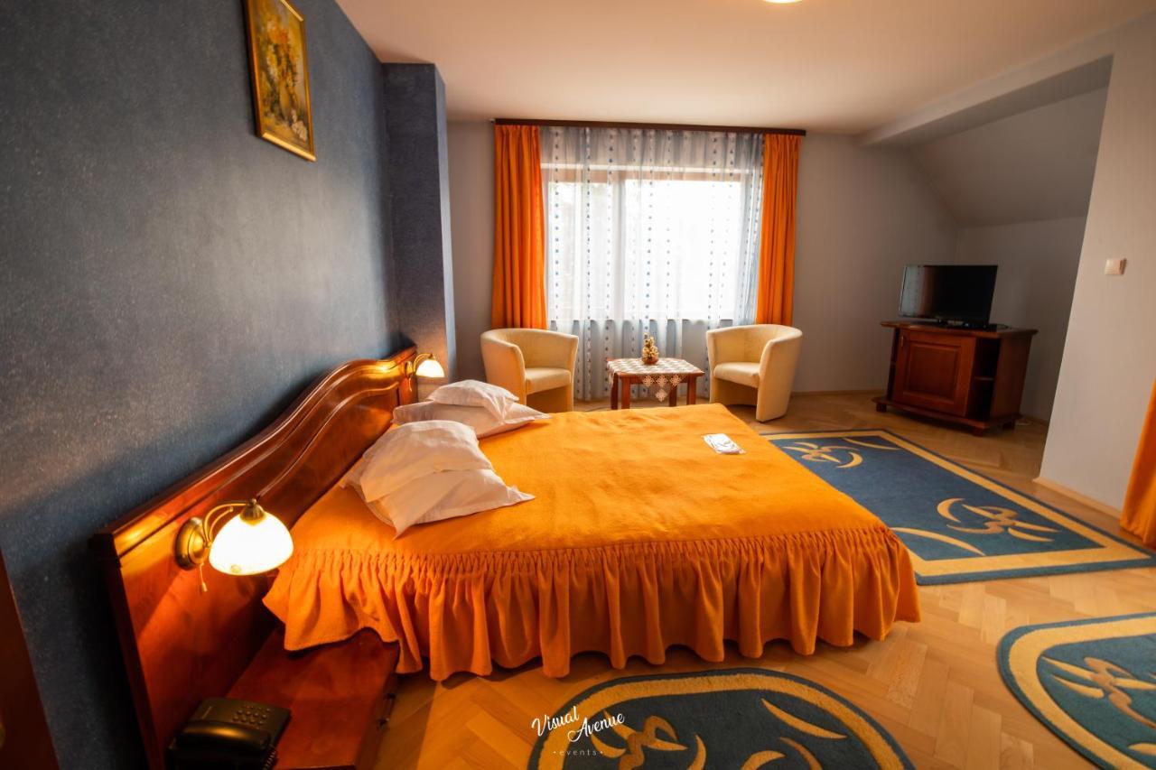 Pensiunea Serena Cluj-Napoca Exteriör bild